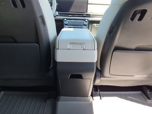 Used 2024 Hyundai Santa Fe Limited AWD/4WD image 20