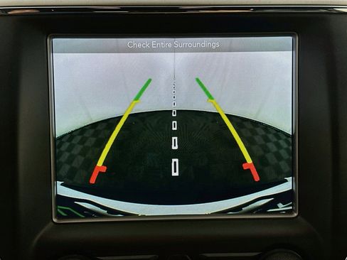Used 2018 Jeep Grand Cherokee Altitude RWD image 22