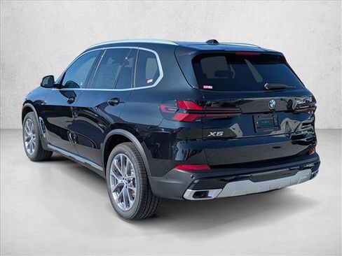 New 2026 BMW X5 xDrive40i w/ Premium Package image 9