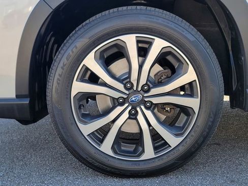 Used 2023 Subaru Forester Limited image 13