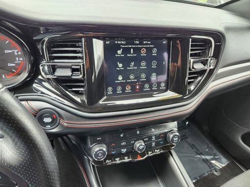 Used 2024 Dodge Durango GT image 8