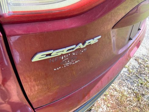 Used 2013 Ford Escape SE FWD image 12