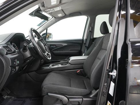 Used 2024 Honda Ridgeline Sport image 22