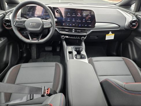 New 2026 Chevrolet Equinox EV RS image 7