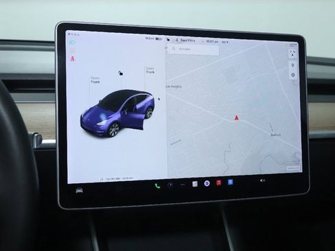 Used 2021 Tesla Model Y Long Range image 22