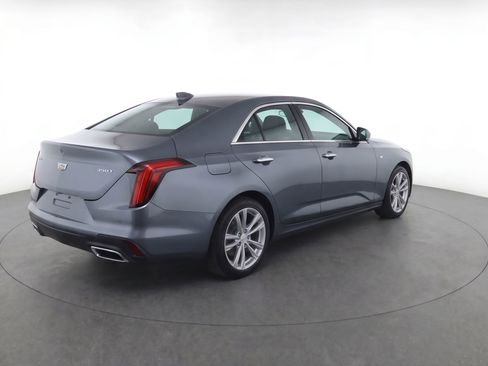 Used 2021 Cadillac CT4 Luxury RWD image 4