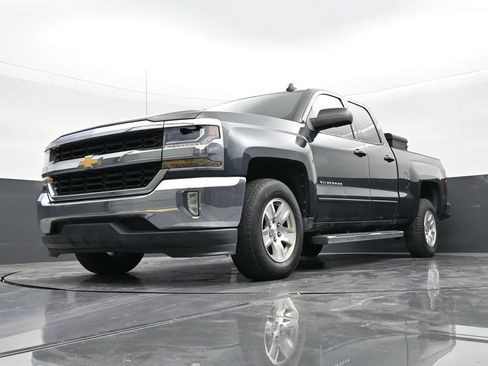 Used 2017 Chevrolet Silverado 1500 LT w/ All Star Edition image 20