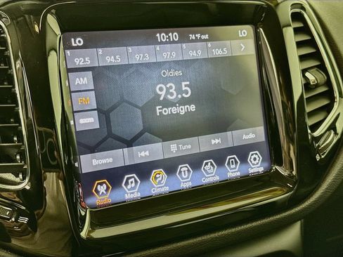 Certified 2021 Jeep Compass Limited AWD/4WD image 23