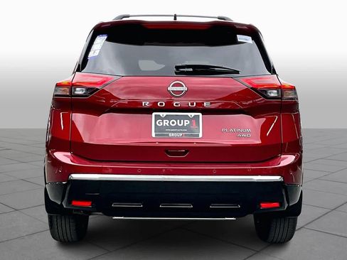 New 2026 Nissan Rogue Platinum image 4