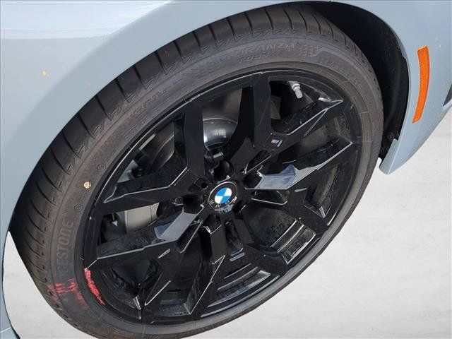 Used 2026 BMW 330i Sedan w/ M Sport Package RWD image 8