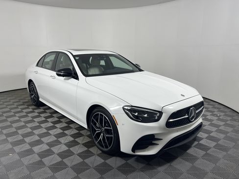 Used 2022 Mercedes-Benz E 350 Sedan image 7