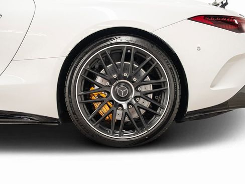 Used 2022 Mercedes-Benz SL 63 AMG 4MATIC image 19