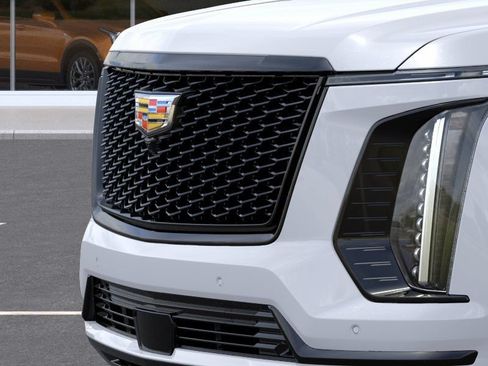 New 2026 Cadillac Escalade ESV Platinum Sport AWD/4WD image 13