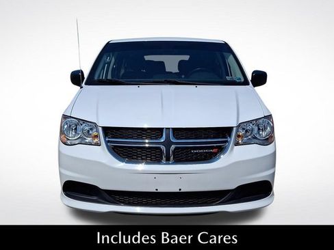 Used 2019 Dodge Grand Caravan SE FWD image 2