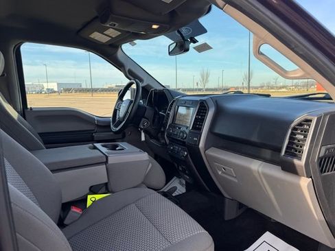 Used 2018 Ford F150 XLT w/ Equipment Group 302A Luxury image 23