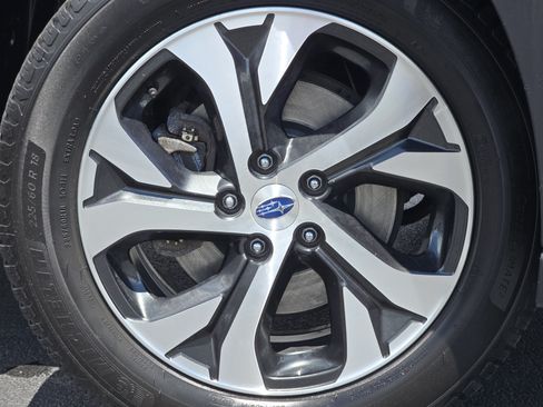 Used 2020 Subaru Outback Touring XT AWD/4WD image 16