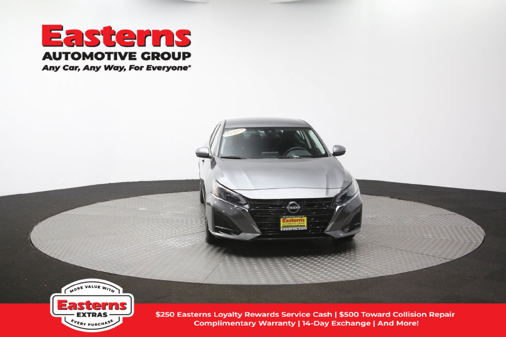 Used 2023 Nissan Altima 2.5 SV FWD image 54
