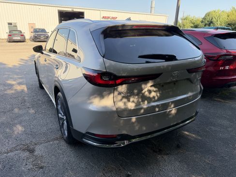 Used 2024 MAZDA CX-90 3.3 Turbo w/ Premium Package AWD/4WD image 14