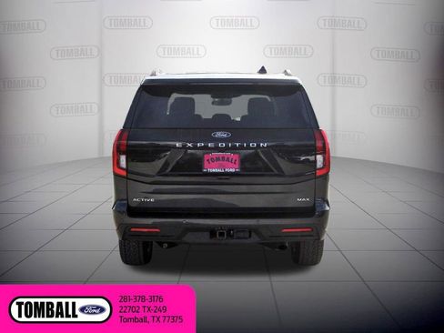 Certified 2025 Ford Expedition Max Active image 6