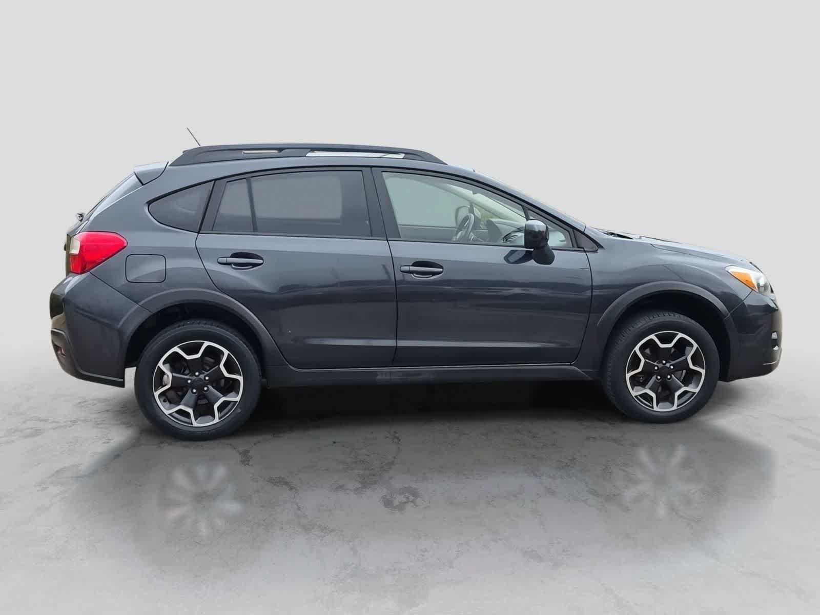Used 2014 Subaru Crosstrek 2.0i Limited AWD/4WD image 9