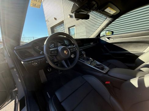 Certified 2024 Porsche 911 Carrera S image 4