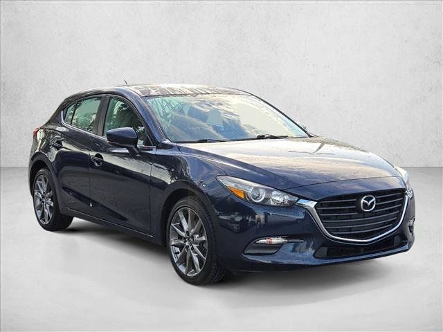 Used 2018 MAZDA MAZDA3 Touring FWD image 3