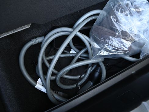 Certified 2024 BMW i7 eDrive50 image 29