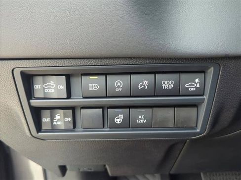 New 2026 Toyota Tundra Platinum AWD/4WD image 13