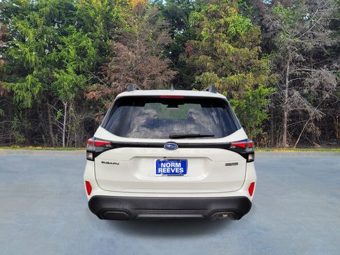New 2026 Subaru Forester Premium AWD/4WD image 17