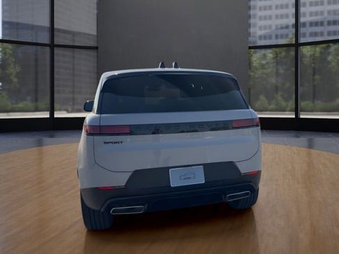 New 2026 Land Rover Range Rover Sport SE image 3