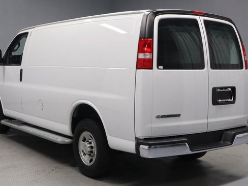 Used 2024 Chevrolet Express 2500 w/ Driver Convenience Package image 6