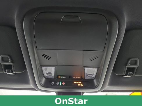 Used 2024 Chevrolet Equinox RS image 38