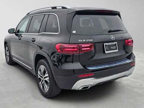 New 2026 Mercedes-Benz GLB 250 image 5