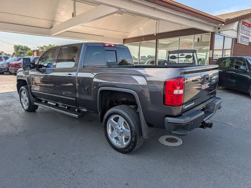 Used 2015 GMC Sierra 2500 Denali w/ Suspension Package, Off-Road AWD/4WD image 5