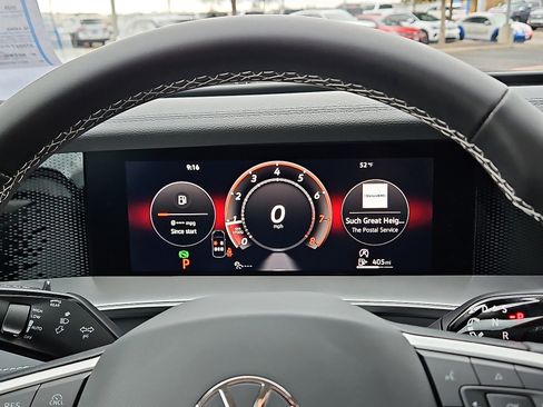 New 2026 Volkswagen Tiguan SE image 19