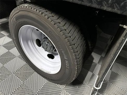 New 2023 Ford F550 4x4 Regular Cab Super Duty image 12