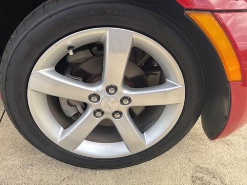 Used 2007 Pontiac Solstice Convertible w/ Premium Package image 23