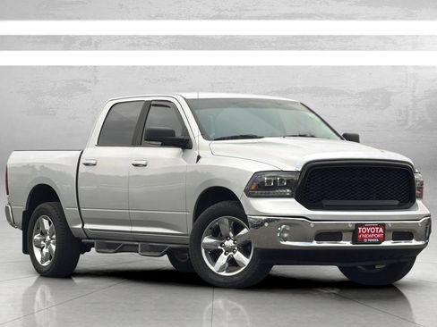 Used 2019 RAM 1500 Big Horn image 2