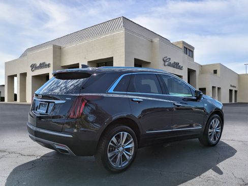 Certified 2024 Cadillac XT5 Premium Luxury w/ Technology Package image 6