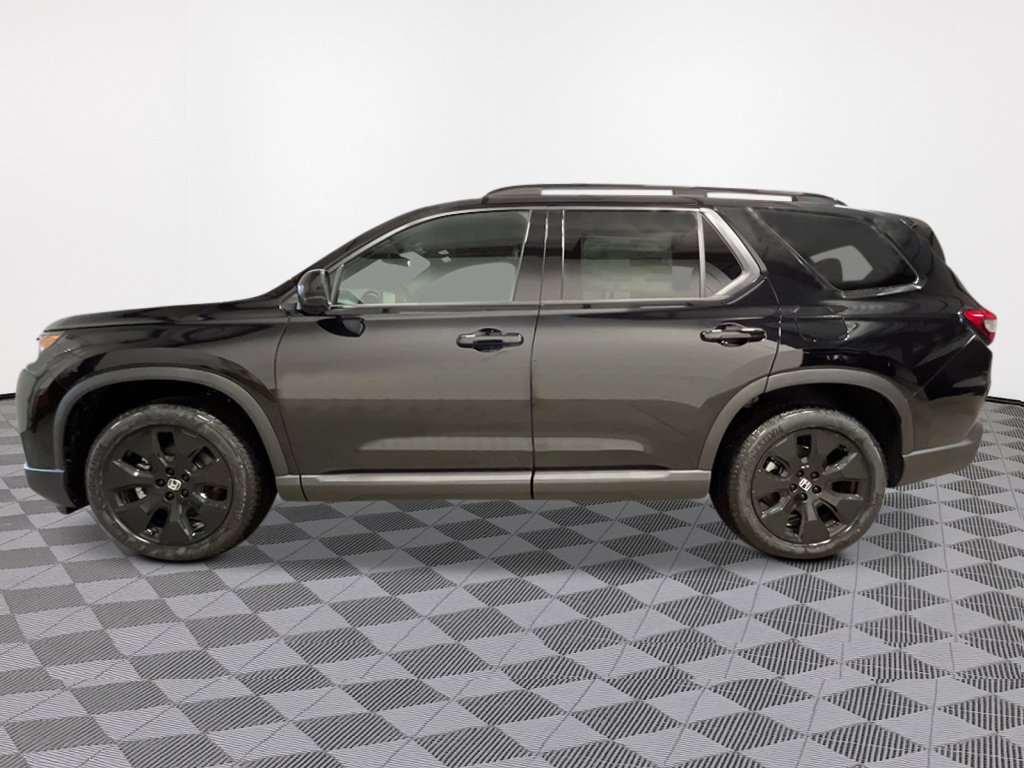 New 2026 Honda Pilot Black Edition image 2