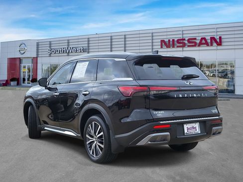 Used 2023 INFINITI QX60 Sensory w/ Vision Package image 8