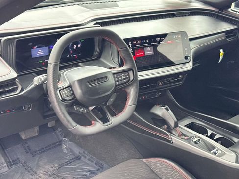 Used 2025 Dodge Charger R/T w/ Quick Order Package 25M R/T image 18