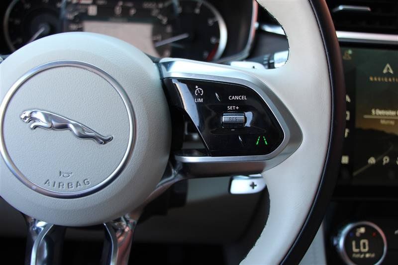 Used 2021 Jaguar F-PACE S AWD/4WD image 19