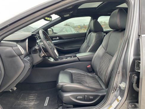 Used 2021 Nissan Maxima SR w/ Sport Mat Group image 10