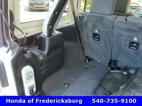 Used 2020 Jeep Wrangler Unlimited Sport S AWD/4WD image 22