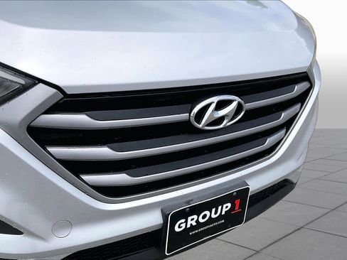 Used 2018 Hyundai Tucson SEL Plus FWD image 29