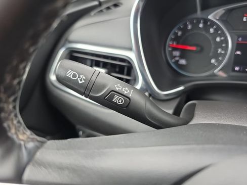 Used 2024 Chevrolet Equinox LT FWD image 25