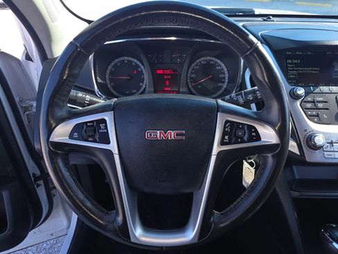 Used 2017 GMC Terrain SLE w/ Convenience Package image 15