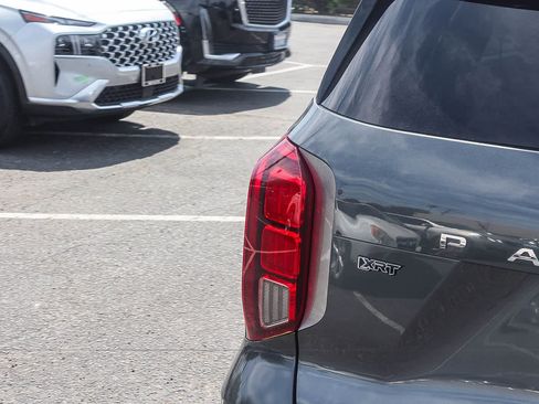 Certified 2023 Hyundai Palisade XRT w/ Cargo Package FWD image 8