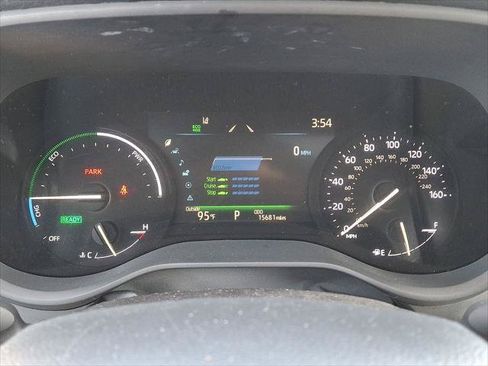 Certified 2025 Toyota Sienna XLE FWD image 14